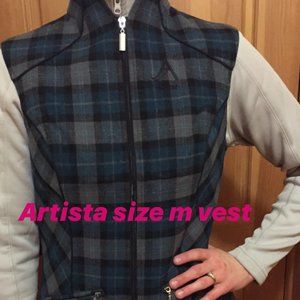 Arista Size M Vest